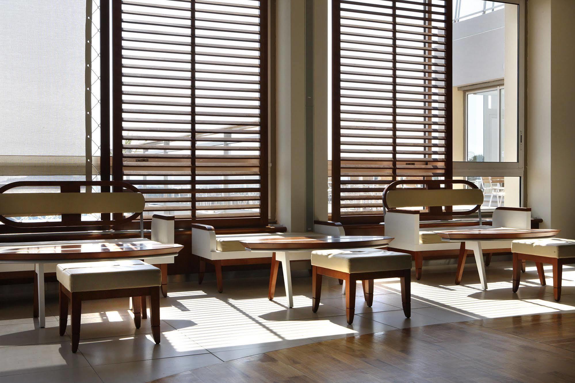 Hotel Club La Font Des Horts Hyères Екстериор снимка